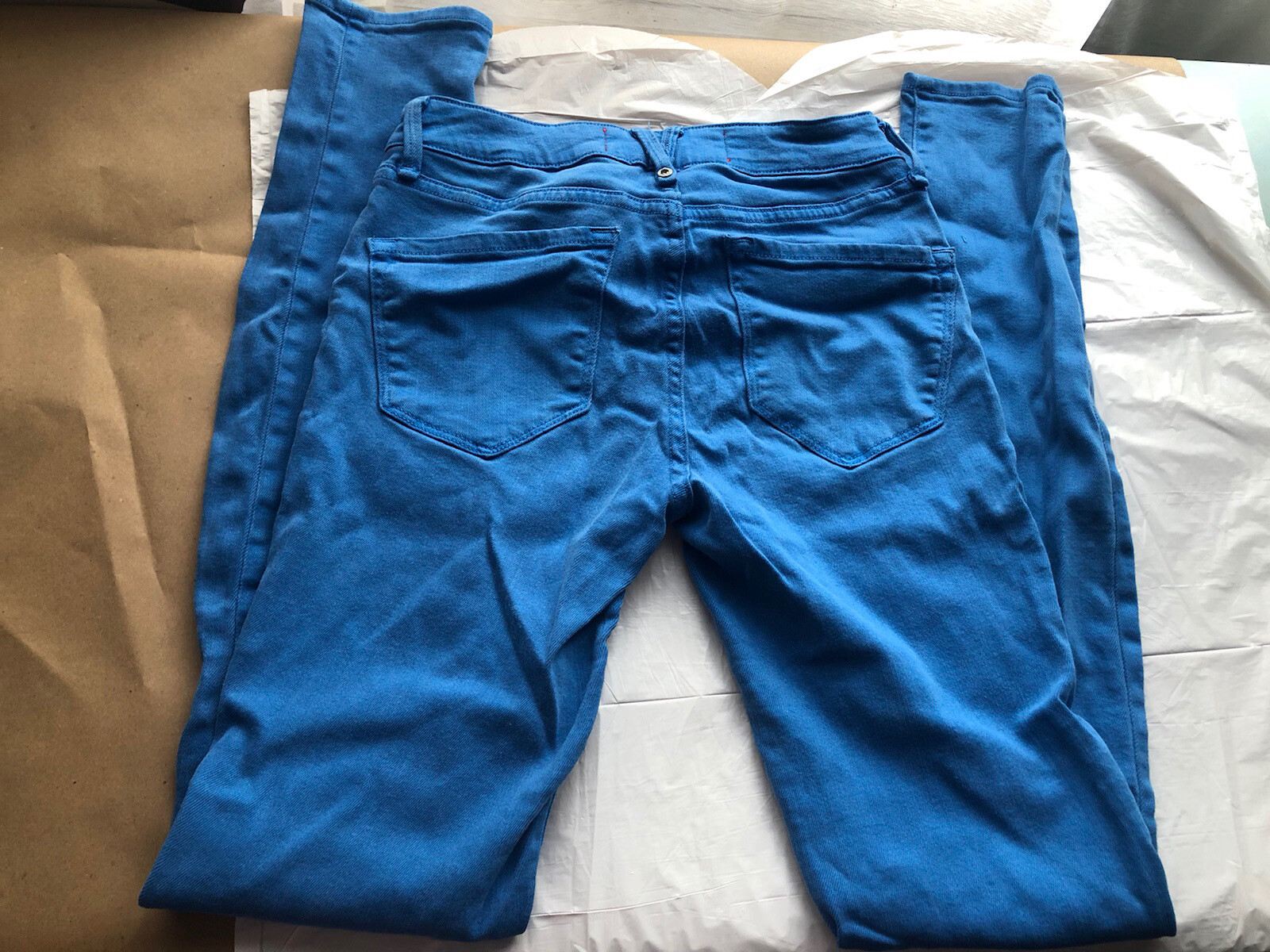 Picture 2 of 4