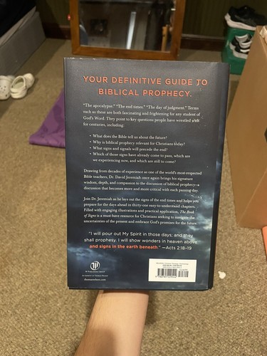 Book of Signs : 31 Undeniable Prophecies of the Apocalypse by David Jeremiah... - Picture 2 of 5