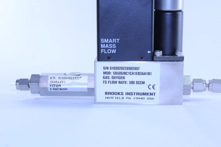 BROOKS Mass Flow Controller 5850S / BC1CA1EB3AA1B1 500 SCCM Oxygen - Image 2 of 3