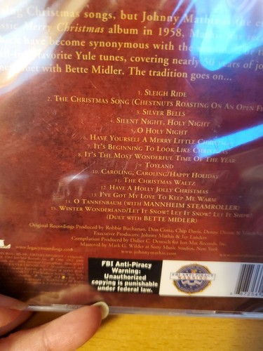 Gold: A 50th Anniversary Christmas Celebration by Johnny Mathis (CD,2006) - Picture 4 of 6