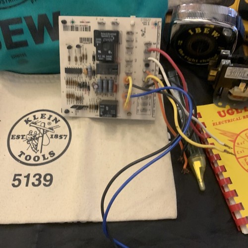 hvac control board defrost board 1084-83-4101A. Used Working Unit,Gibson Unit