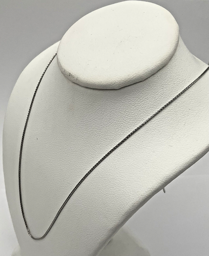 14K White Gold  18" Franco Chain Necklace - Picture 3 of 9