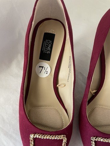 Jones New York Belinda Mujer Tacones Granates con Cadena Dorada Talla 7 1/2 - e18 - Imagen 2 de 8