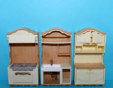 Epoch Calico Critters Sylvanian Families Kitchen Furniture Hutch, Sink, Stove