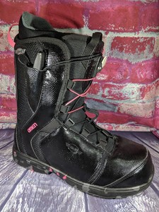 sims omen snowboard boots