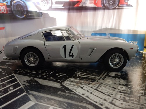 1/18 Hot Wheels Elite Ferrari 250 GT SWB Le Mans 1961 1er GT Noblet Guichet - Photo 6/16