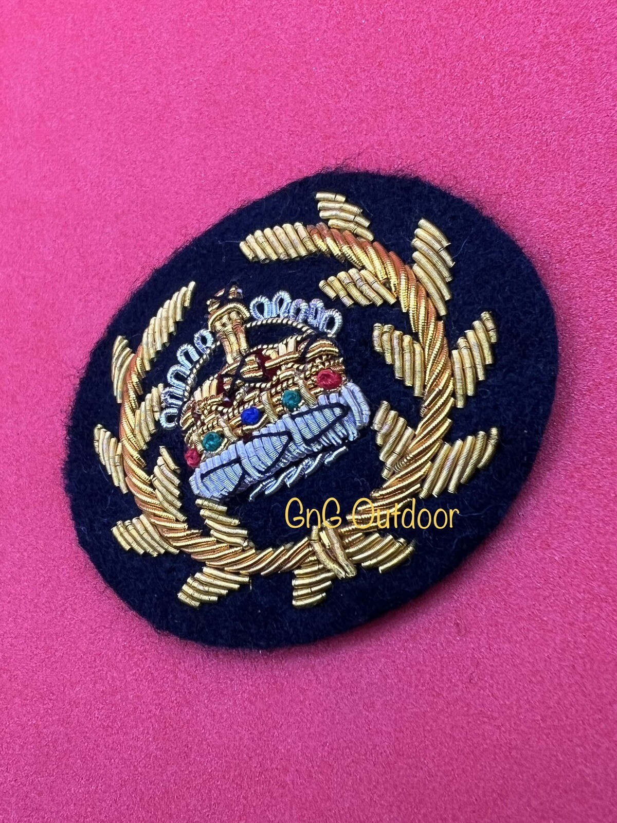 king-s-crown-wo2-crown-and-wreath-mess-dress-badge-wo2-gold-embroidered