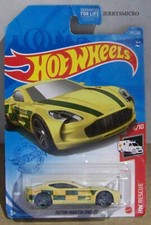 HOT WHEELS HW RESCUE SERIES  ASTON MARTIN ONE-77 IN YELLOW #4/10 OR #215/250