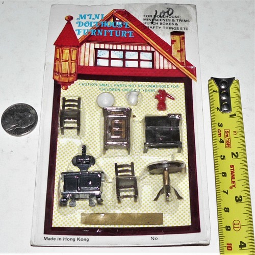 MINI PUPPENHAUS MÖBEL ~ NOS 2 x Packungen - versiegelt. Haushalt Stühle Tische usw - Bild 4 von 7