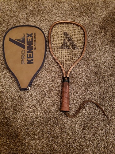 Vintage Pro Kennex Blaster 05 Racquetball Racquet - Picture 1 of 4