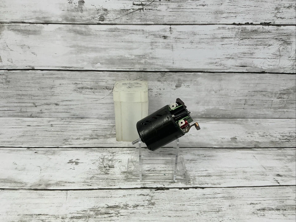 VINTAGE TEAM ORION ELEMENT: 19-TURN / SPEC MODIFIED RC CAR MOTOR -PREOWNED- - Image 3 of 4