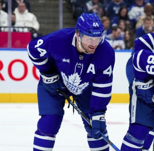 2016-present Toronto Maple Leafs home jersey Alt Captain A patch Tavares - Picture 3 of 3