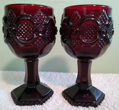 Lote de copas de vino vintage de 4,5" Cape Cod Rubí Avon - Imagen 1 de 4