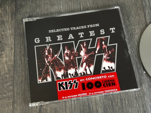 KISS CD Greatest Kiss Sampler PROMO Spain Concert Hype Sticker Aucoin Vintage - Picture 2 of 4