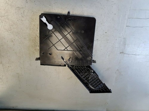 MG MG6 GT TURBO 1.8 CI PETROL MANUAL 2013 INTERIOR DASH CUP HOLDER ASSEMBLY  - Picture 3 of 9