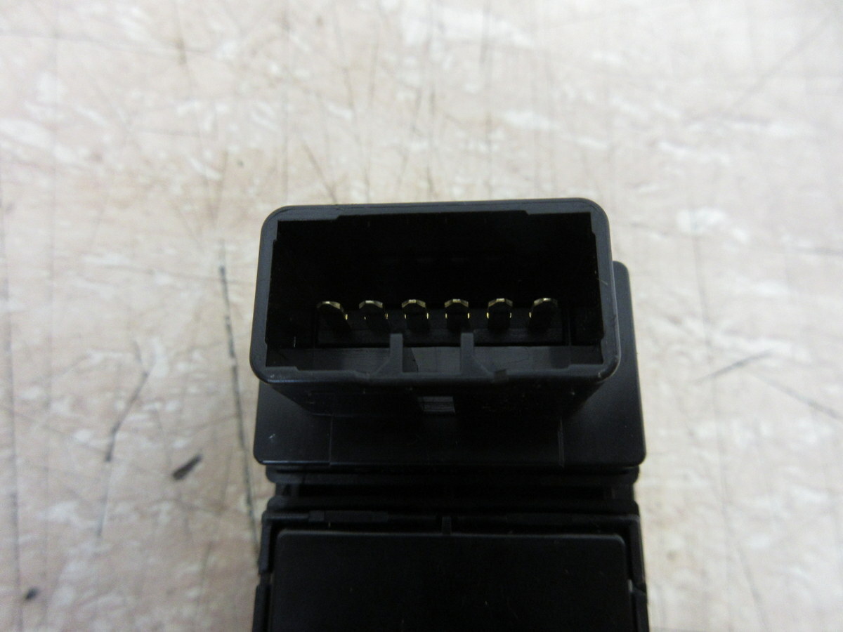 Picture 5 of 9