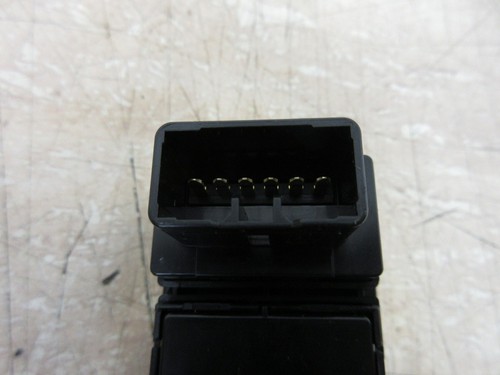 2014 Kia Picanto TA 1.0 Headlight Adjuster & Traction Control Switch Button - Picture 5 of 9