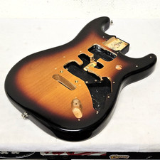 LIGHT Fender Player Plus Strat Body 3-Tone Sunburst Stratocaster Electric Guitar