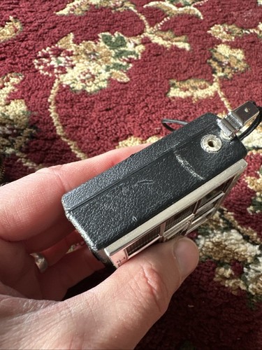 VINTAGE JULIETTE SUPER 7 TRANSISTOR RADIO - Tested Working With Case - Picture 6 of 12