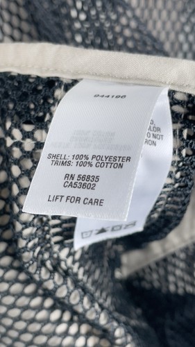 Cabelas Outdoor Vest XS NWOT - Picture 8 of 8