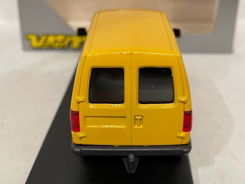 VEREM Peugeot Expert LA POSTE VAN 1:43 Diecast - Picture 4 of 6