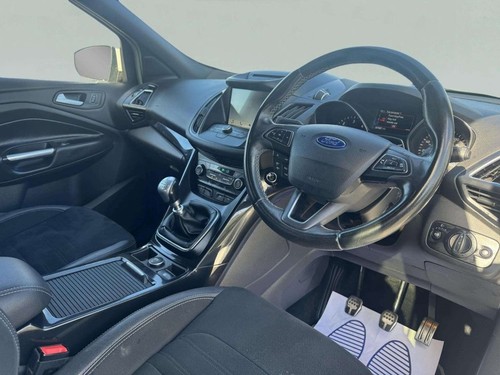 2017 Ford Kuga 2.0 TDCi EcoBlue ST-Line SUV 5dr Diesel Manual Euro 6 (s/s) (150  - Picture 18 of 24