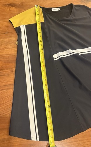 Camicetta TEKBIKA BY ALEMBIKA donna taglia M nero bianco giallo top orlo asimmetrico - Foto 11 di 12