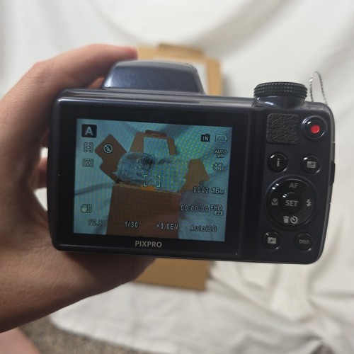 Kodak PIXPRO AZ528 16MP Digitalkamera Schwarzlicht Kratzer auf LCD (CBL - Bild 12 von 15