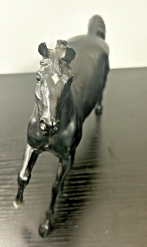 Breyer Black Beauty Prancing Stallion Horse White Diamond - Stamped - Picture 3 of 5