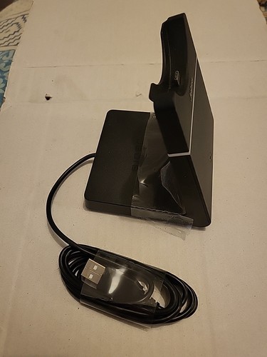 Jabra Wireless Headphone With Charging Case - Picture 3 of 5