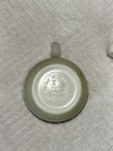 2 vintage Corning Milk Glass Military WWII OFF WHITE Mess Hall Mug cup Handle - Picture 7 of 13