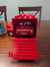 Duplo Disney Cars 10846 Flo&rsquo;s Cafe, Lightning Mcqueen Mack Truck - 100% Complete