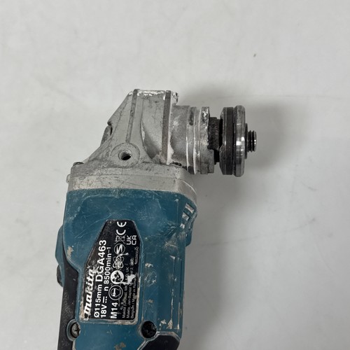 Makita DGA463 BL LXT 18V Angle Grinder 5.,0Ah Battery and charger - Picture 16 of 24