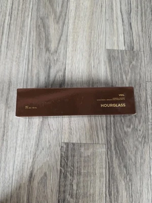 Hourglass Veil Mineral Primer 2oz/60ml ( SEE DETAILS ) - image 1 of 4