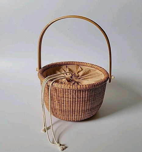 Vintage Nantucket Lightship Lined Woven Wicker Handled Basket 10" Cottagecore - Picture 8 of 18