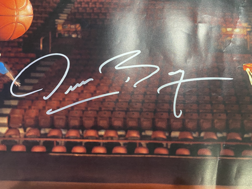 Póster promocional autografiado de Muggsy Bogues 22x14 Target con certificado de autenticidad Beckett - Imagen 2 de 3