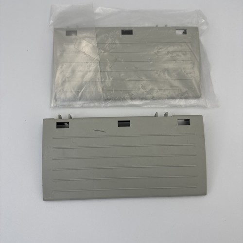 Sistemas Rokenbok Piezas de Repuesto Gris Claro Rampas Pendiente con Costillas Horizontales - Imagen 1 de 17