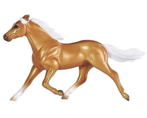 Breyer Standardbred Stablemate 1:32 approx. 4" x 3" model horse NEW 6900