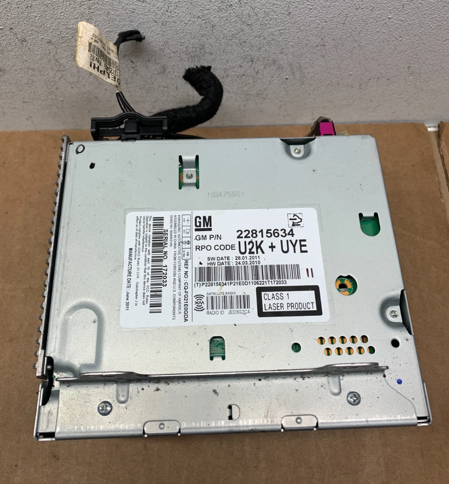 2011 Chevy Cruze Used Interior Dash CD Player 22815634 - Image 2 of 4