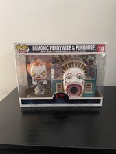 Funko Pop! Town Demonic Pennywise & Funhouse #10 IT Chapter Two.  2333