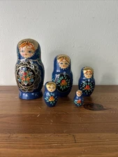 Handpainted Russian Nesting Doll - 5 Piece - Signed