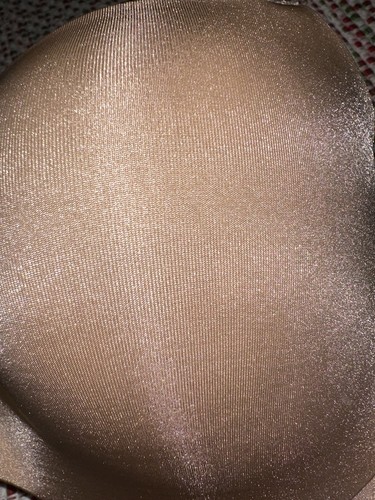 Sujetador VICTORIAS SECRET Muy Sexy Brillante ACOLCHADO DEMI 36B Como Nuevo - Imagen 2 de 8