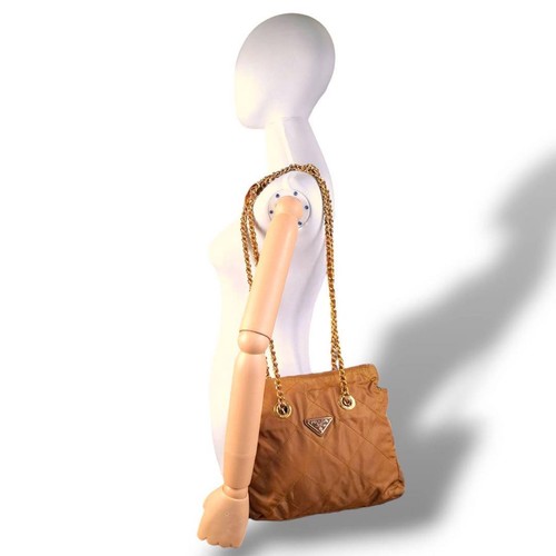 Borsa a tracolla Prada catena trapuntata triangolo logo nylon oro giallo usata ottima+ - Foto 10 di 10