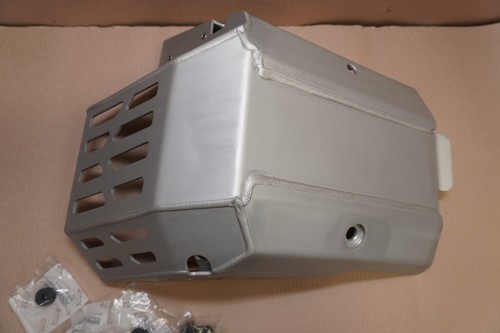 YAMAHA TENERE 700 T700 bash guard skid plate NOS OEM BW3-F84R0-00-100 - Picture 7 of 14