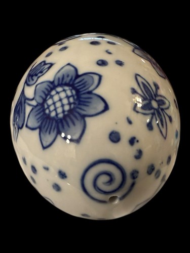 Vtg Set of 2 Porcelain Blue and White Chinoiserie Eggs 4.75” Tall 3” Diameter - 第 9/16 張圖片