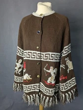 70s Astrology Zodiac Knit Poncho Cape – Carol Brent – Vintage Boho Fringe