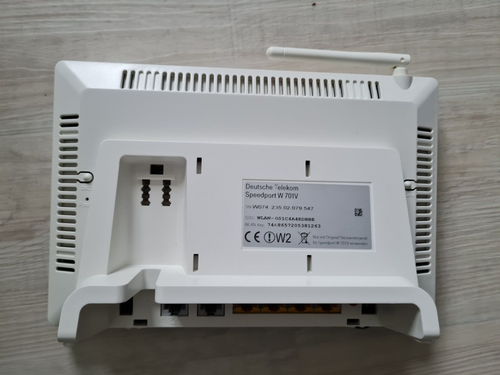 W-LAN Router T-Com Speedport W701V - Bild 2 von 2