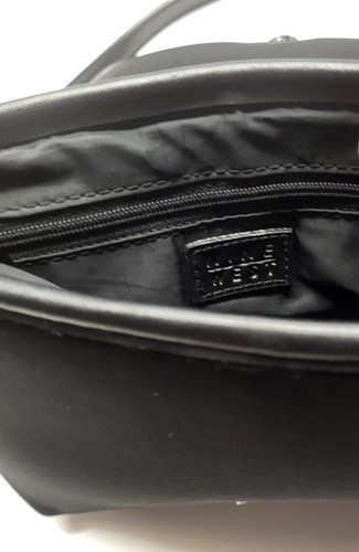 Nine West Damen Umhängetasche schwarz neu ohne Etikett Innentasche Reißverschluss Gesäßtasche - Bild 5 von 8