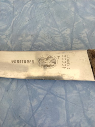 Vintage Victorinox Forschner 40039 Chef Knife w Wood Handle Full Tong - Picture 2 of 6