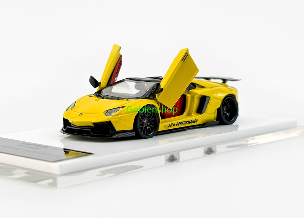 GB RM 1:64 Yellow Aventador LP700-4 Sports Model Diecast